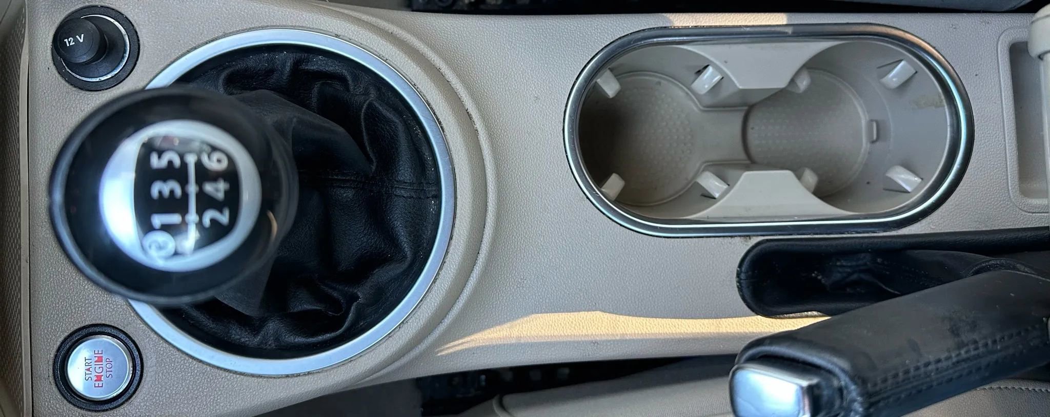 Used 2013 Volkswagen Beetle 2.0T image 20