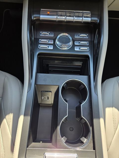 New 2026 Lincoln Nautilus Premier image 18