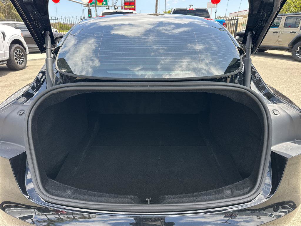 Used 2025 Tesla Model 3 Long Range RWD image 32