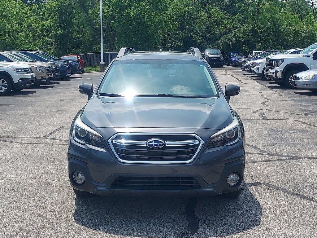 Used 2018 Subaru Outback 2.5i Limited AWD/4WD image 2