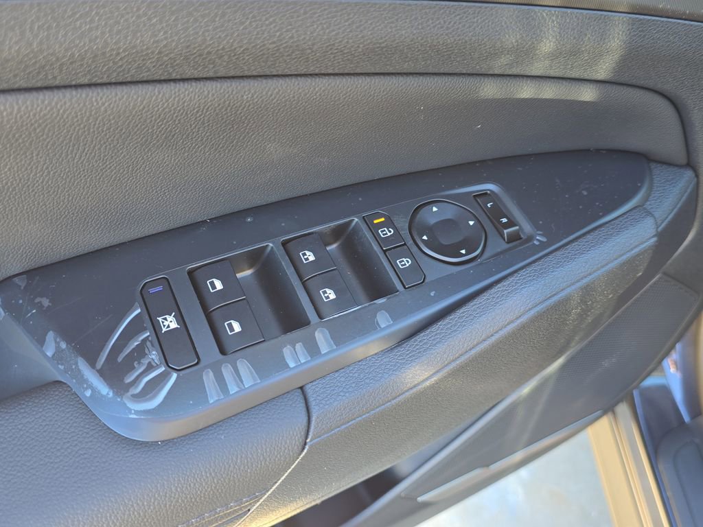 New 2026 Kia Sportage EX w/ EX Panorama Roof Package image 22