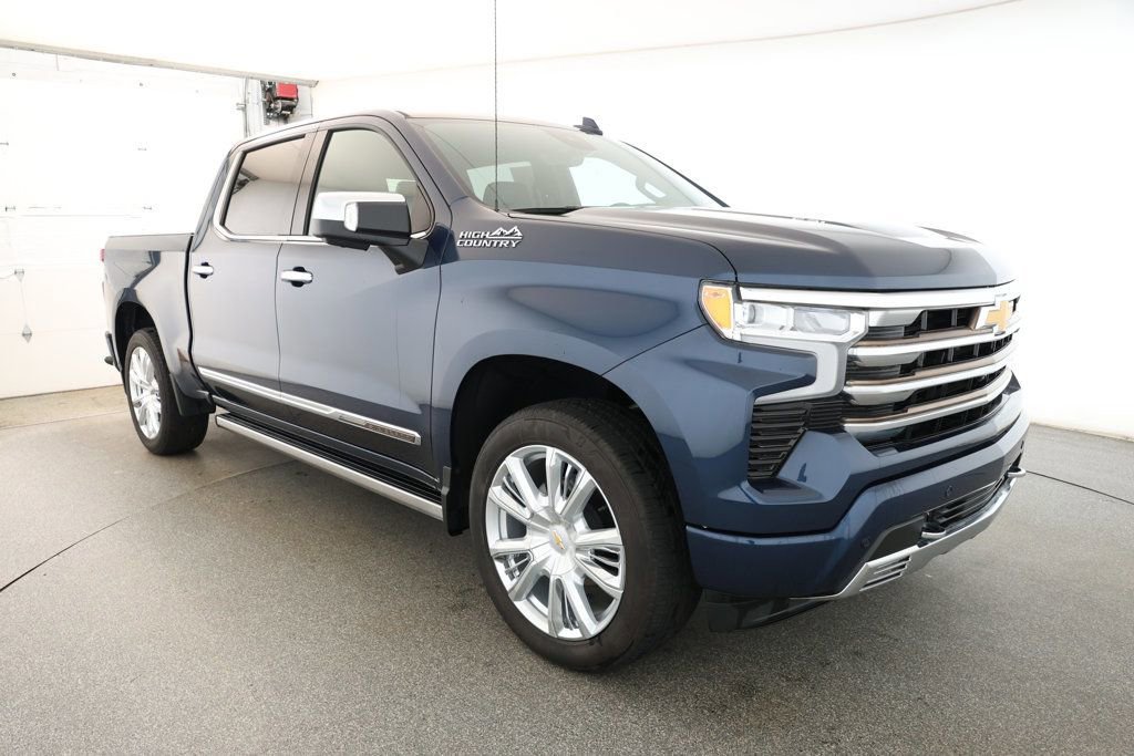 Used 2022 Chevrolet Silverado 1500 High Country image 3