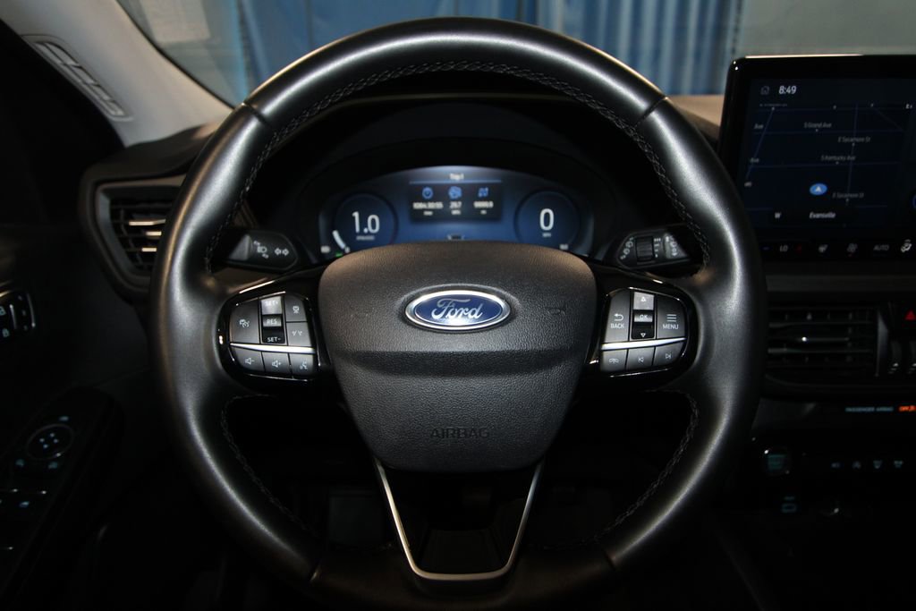 Used 2023 Ford Escape Active w/ Tech Pack #2 AWD/4WD image 12