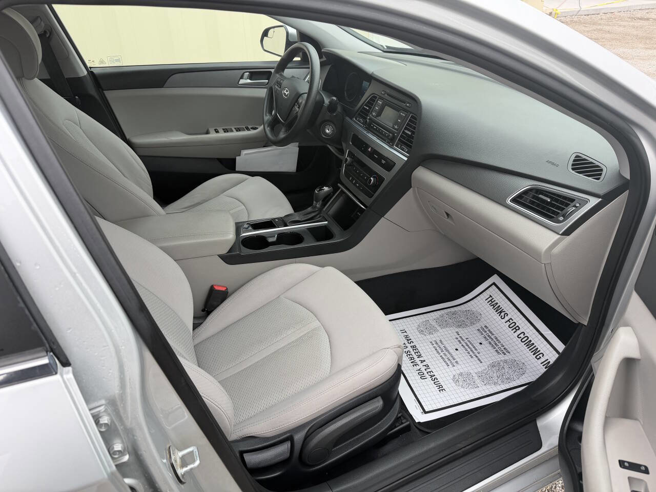 Used 2015 Hyundai Sonata SE image 15