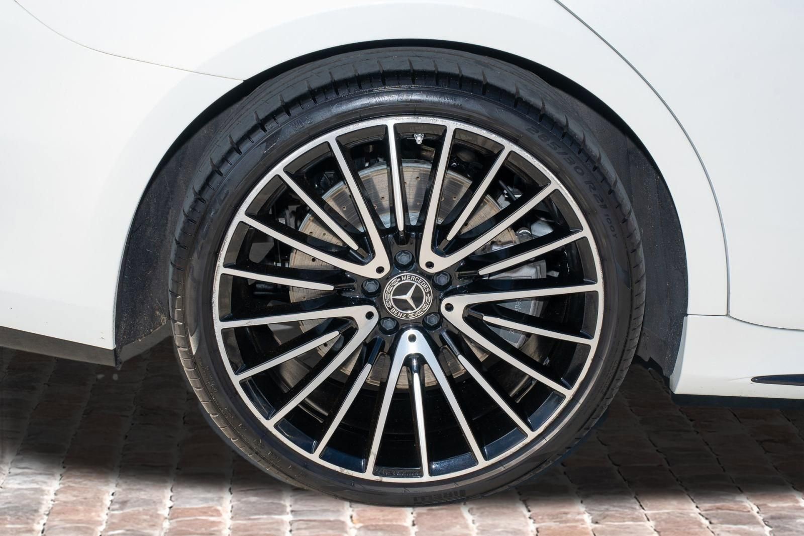 Used 2022 Mercedes-Benz S 500 S 500 w/ AMG Line Package image 41