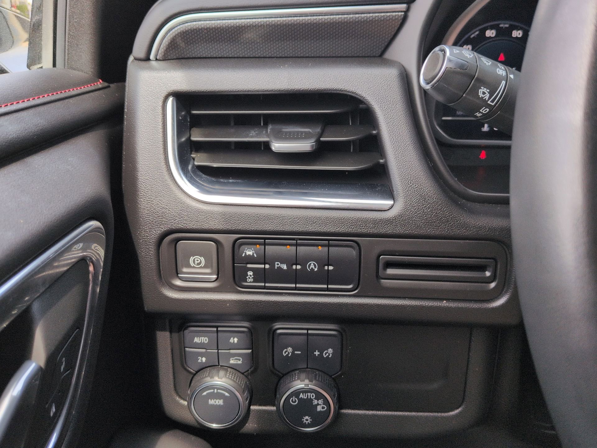 Certified 2023 Chevrolet Tahoe RST image 18