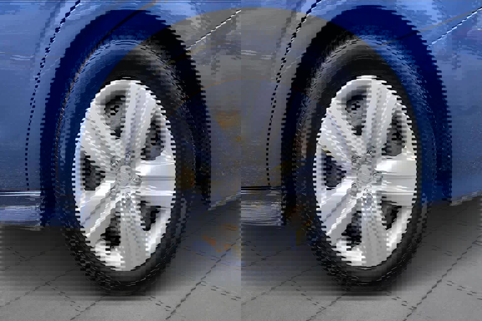 Used 2020 Subaru Legacy image 11