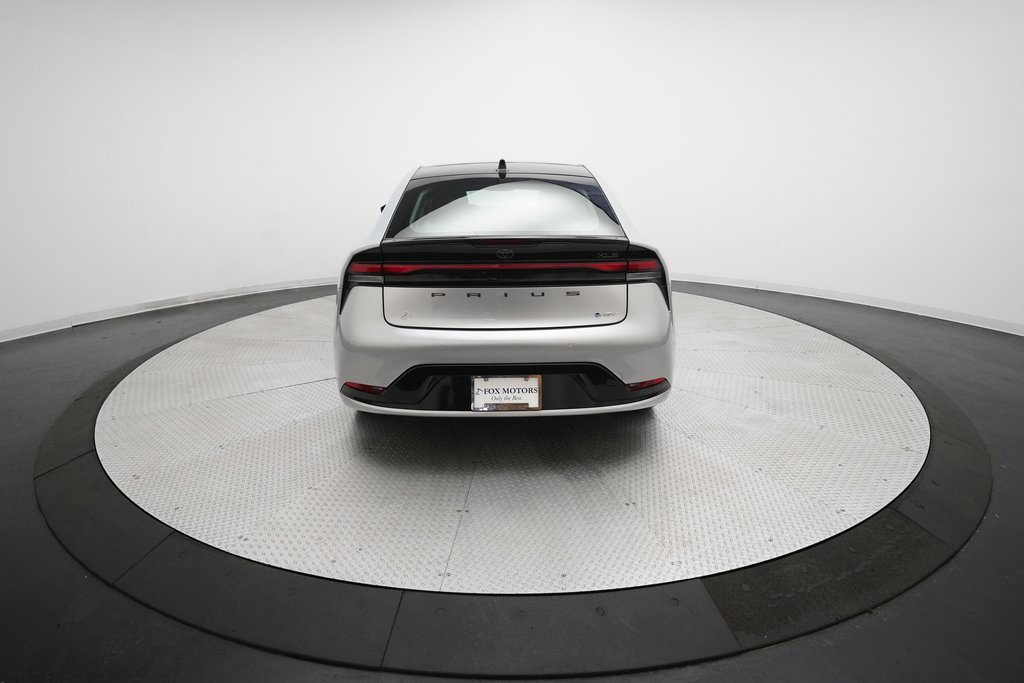 Used 2023 Toyota Prius Limited image 25