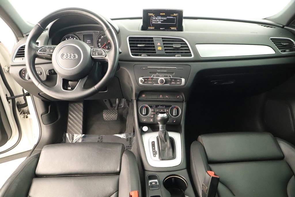 Used 2016 Audi Q3 2.0T Premium Plus w/ Sport Package FWD image 17