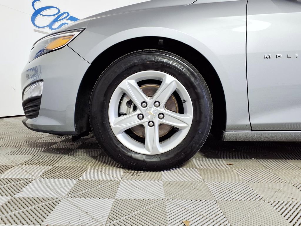 Used 2025 Chevrolet Malibu LS image 7