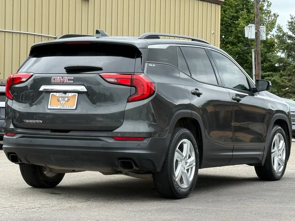 Used 2019 GMC Terrain SLE w/ Driver Convenience Package FWD image 4