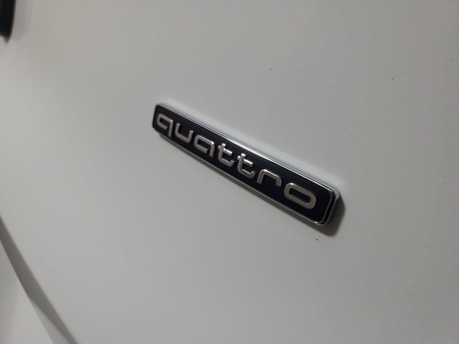 Certified 2025 Audi Q5 Premium w/ Convenience Package AWD/4WD image 7