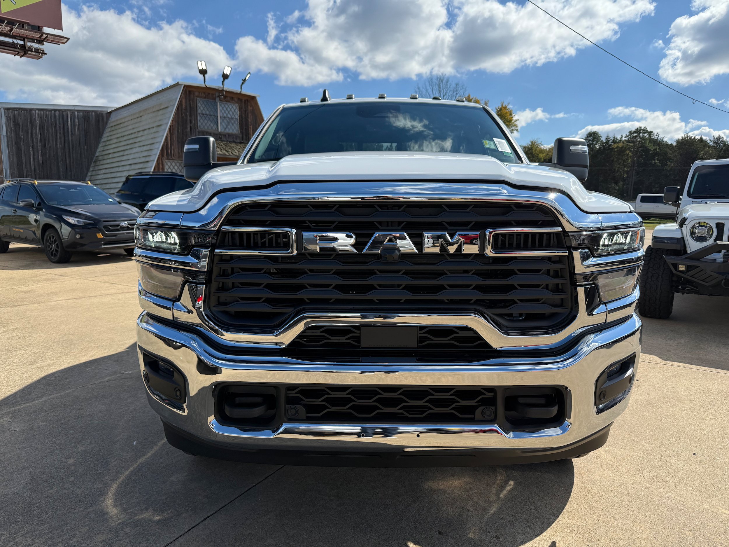 New 2026 RAM 2500 Tradesman AWD/4WD image 2