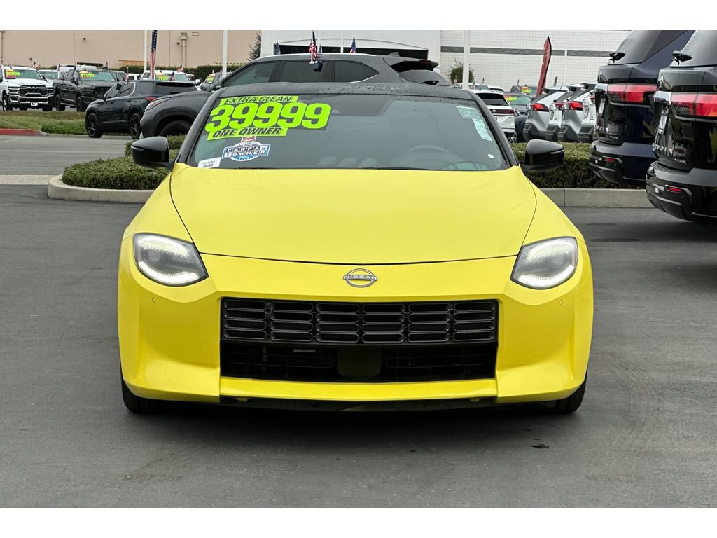 Used 2024 Nissan Z Sport w/ Floor Mat Package RWD image 9
