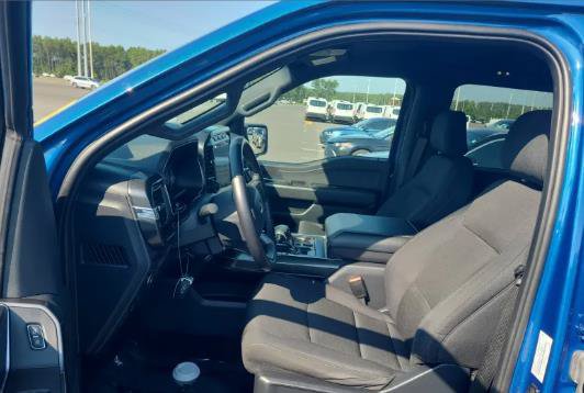 Used 2022 Ford F150 XLT w/ Equipment Group 302A High AWD/4WD image 3