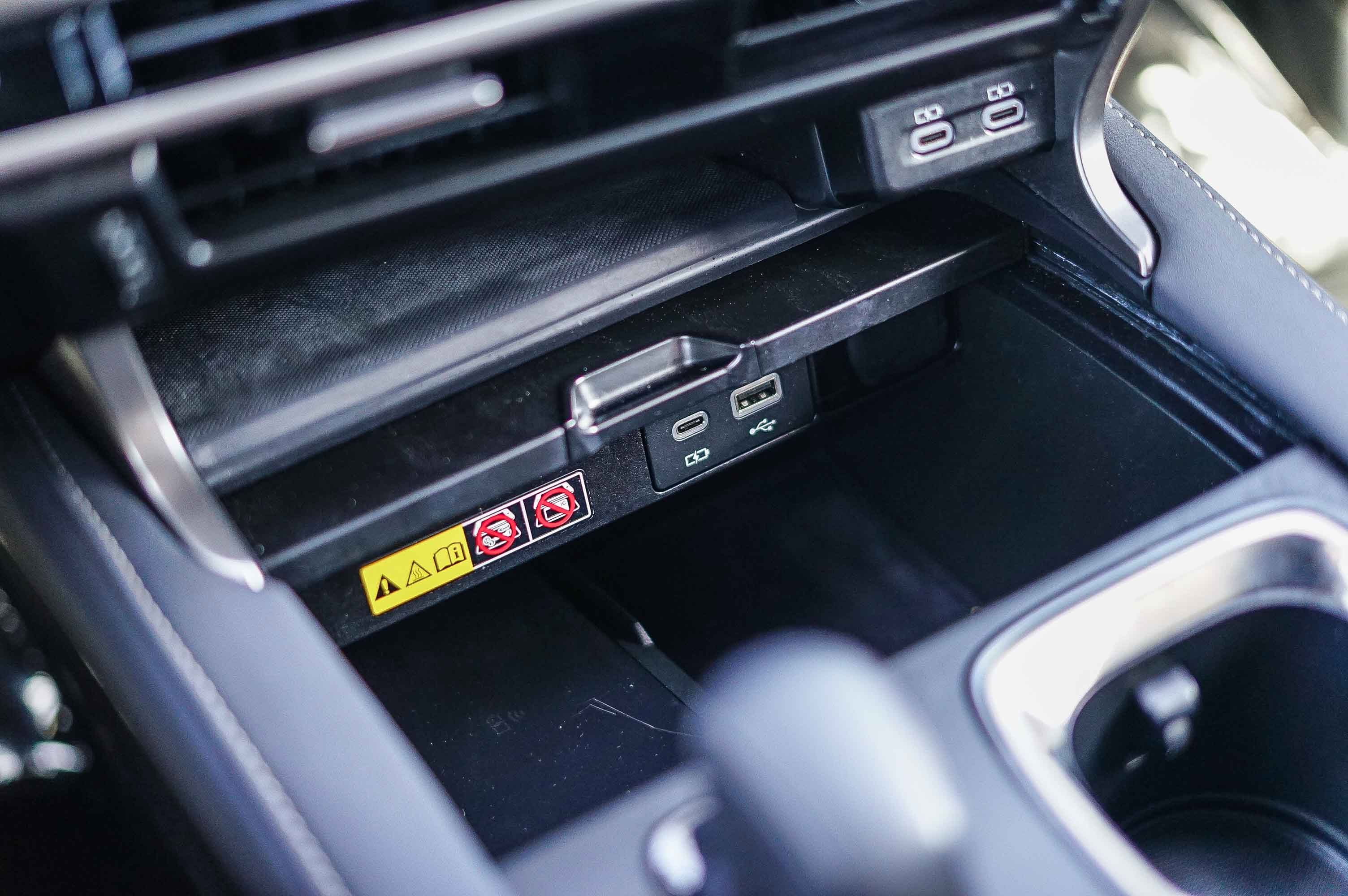 Used 2023 Lexus RX 350 Premium w/ Cold Area Package image 27