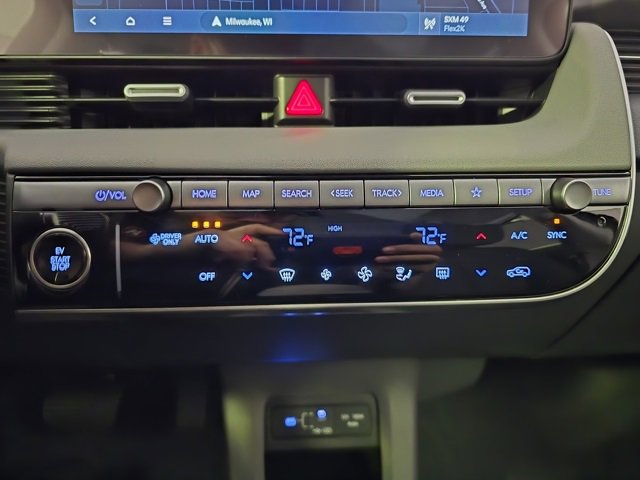 New 2025 Hyundai Ioniq 5 SEL image 15