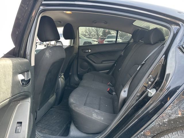 Used 2016 Kia Forte LX image 17