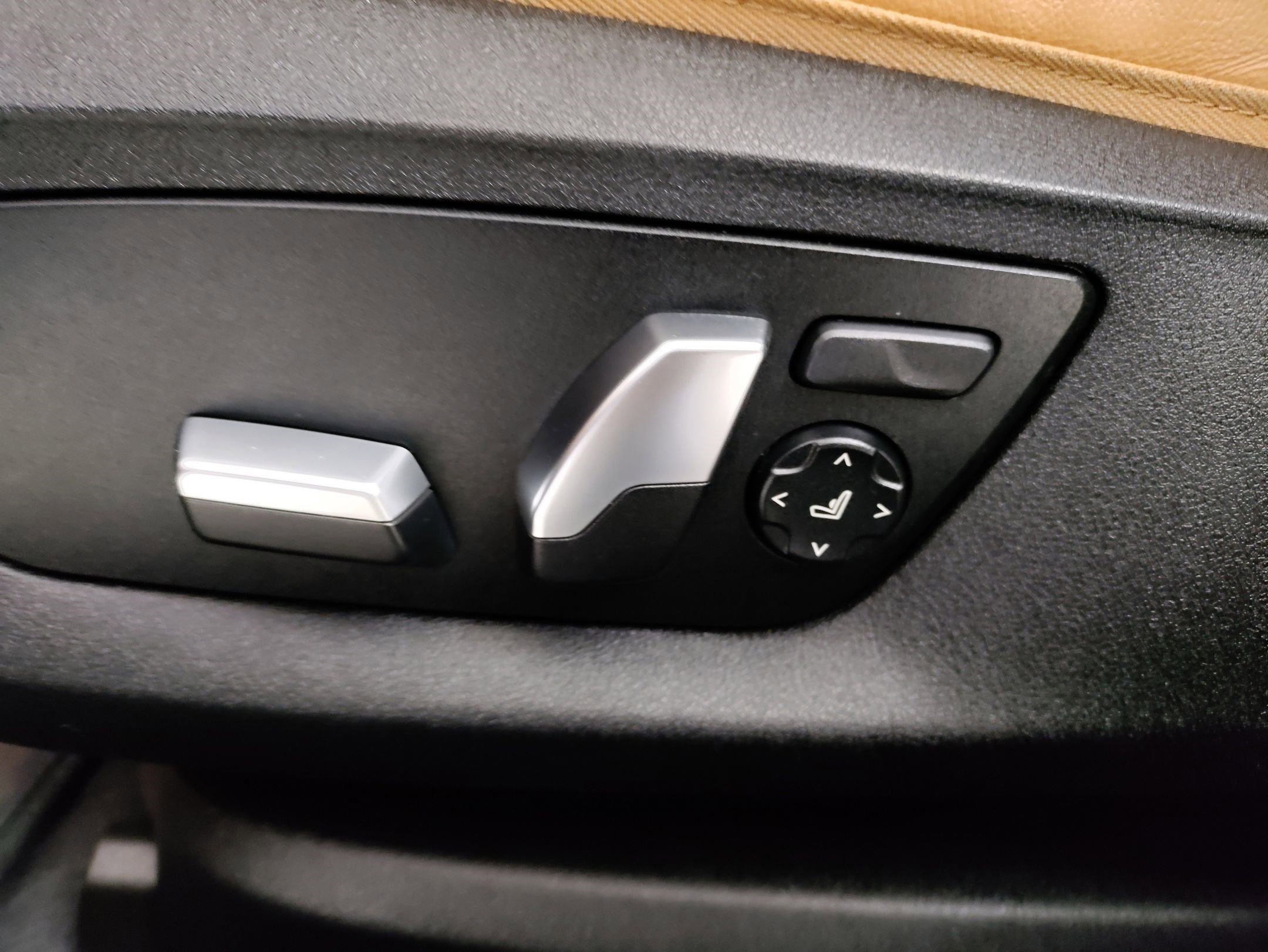 Certified 2023 BMW 540i w/ M Sport Package image 13