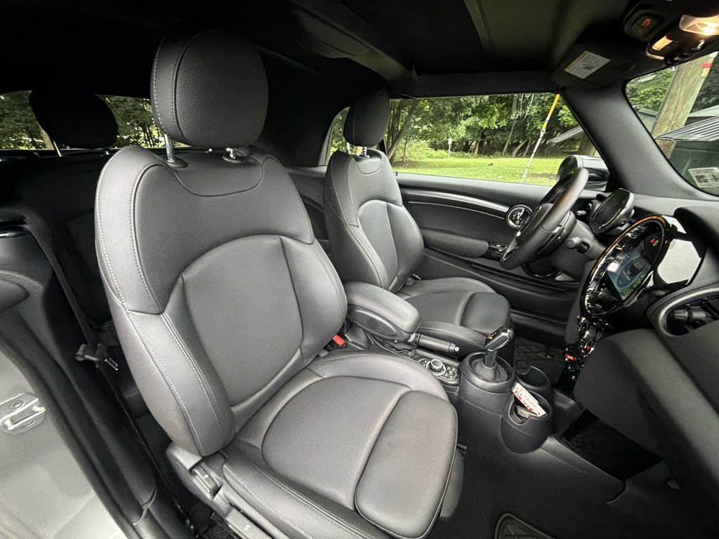 Used 2024 MINI Cooper S FWD image 24