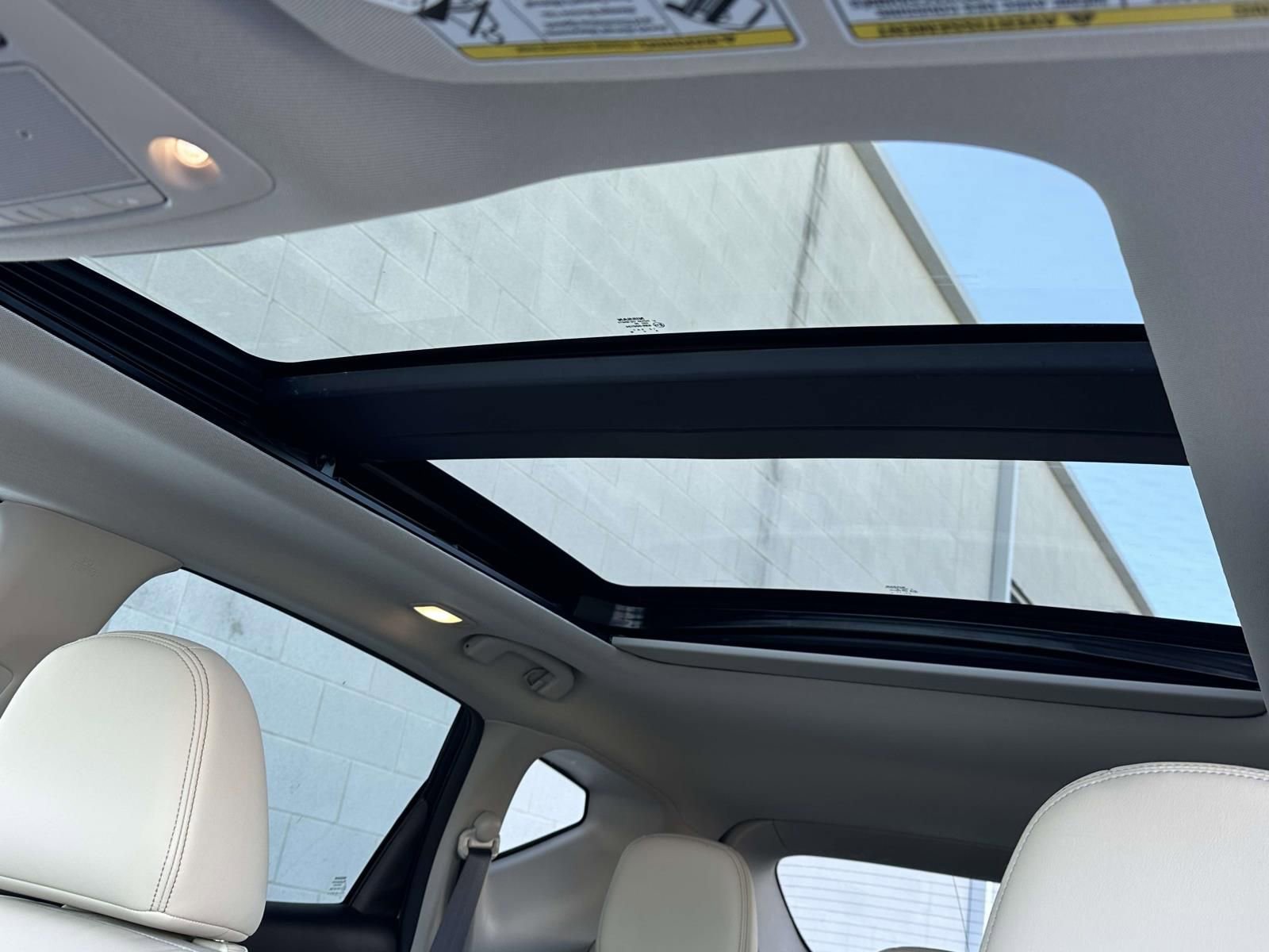 Used 2021 Nissan Murano Platinum w/ Cargo Package image 17