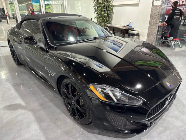 Used 2014 Maserati GranTurismo Sport RWD image 38