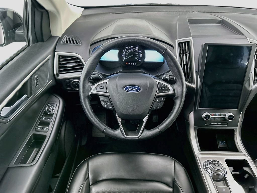 Used 2024 Ford Edge SEL AWD/4WD image 10