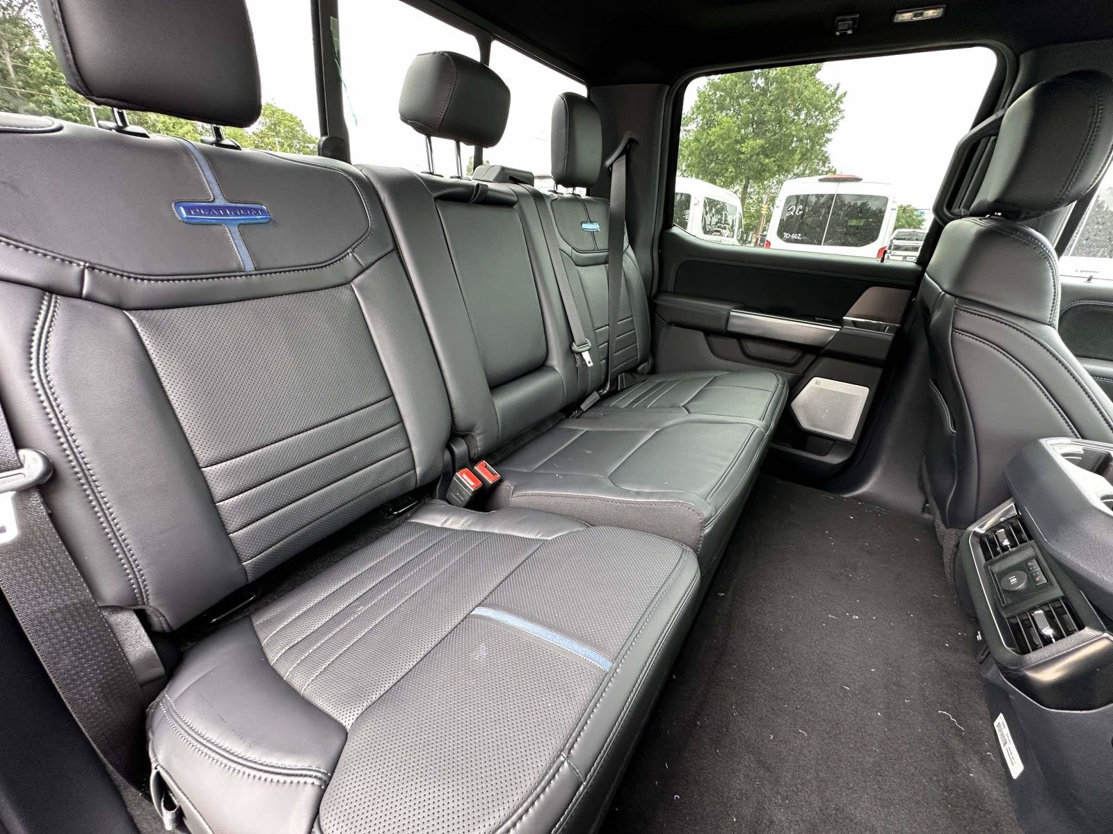 New 2026 Ford F350 Platinum AWD/4WD image 24