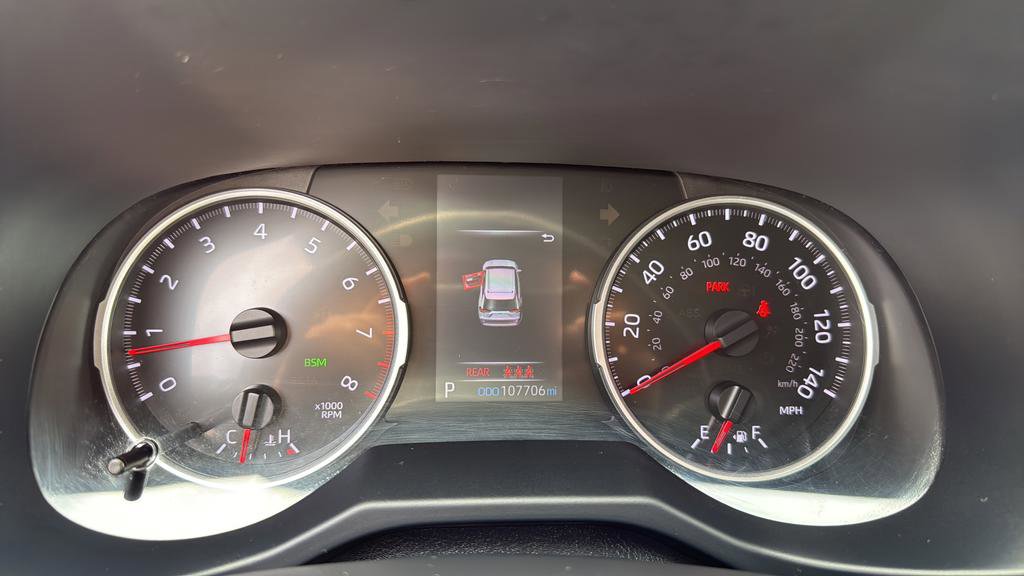 Used 2021 Toyota RAV4 XLE AWD/4WD image 19