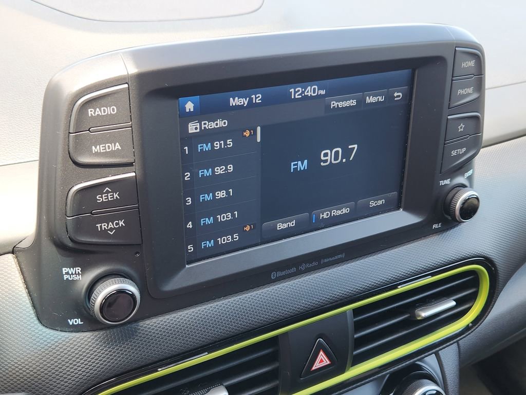 Used 2018 Hyundai Kona Limited AWD/4WD image 16