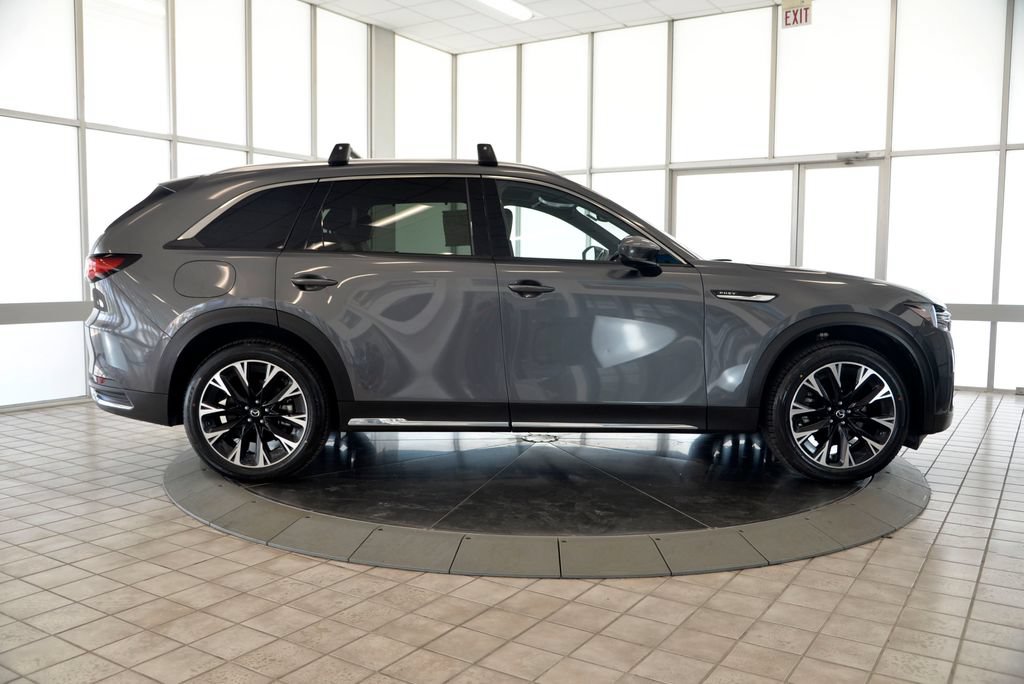 Certified 2024 MAZDA CX-90 Plug-In Hybrid w/ Premium Plus AWD/4WD image 9