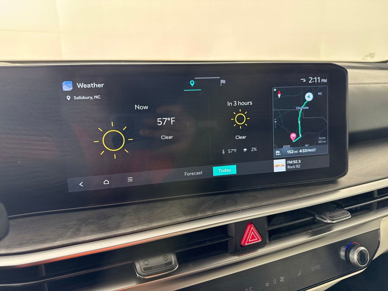 Used 2025 Kia Sorento X-Line EX image 19