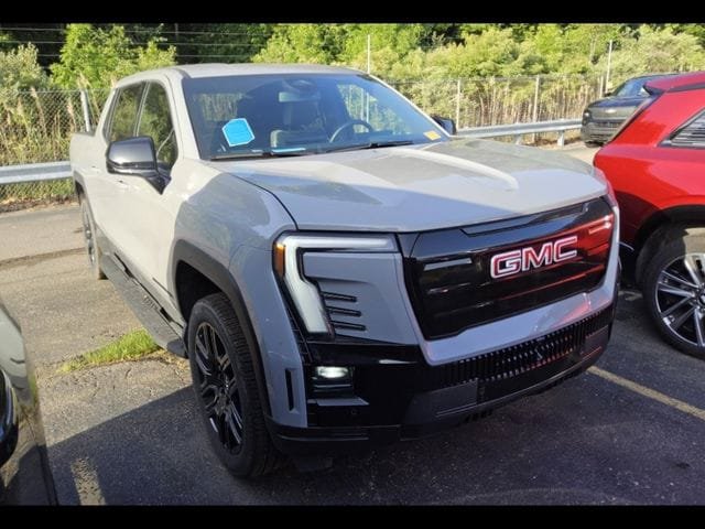 Used 2026 GMC Sierra EV Elevation w/ LPO, Elevation Dark Package AWD/4WD image 2