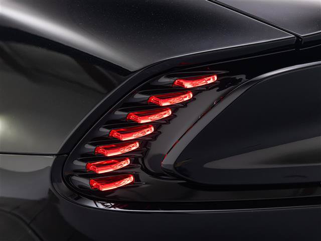 New 2026 Aston Martin Vanquish RWD image 30