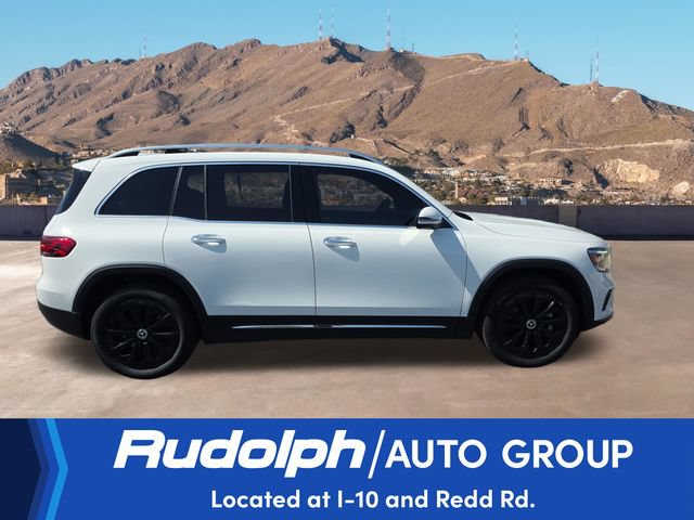 Used 2023 Mercedes-Benz GLB 250 4MATIC w/ Premium Package image 6