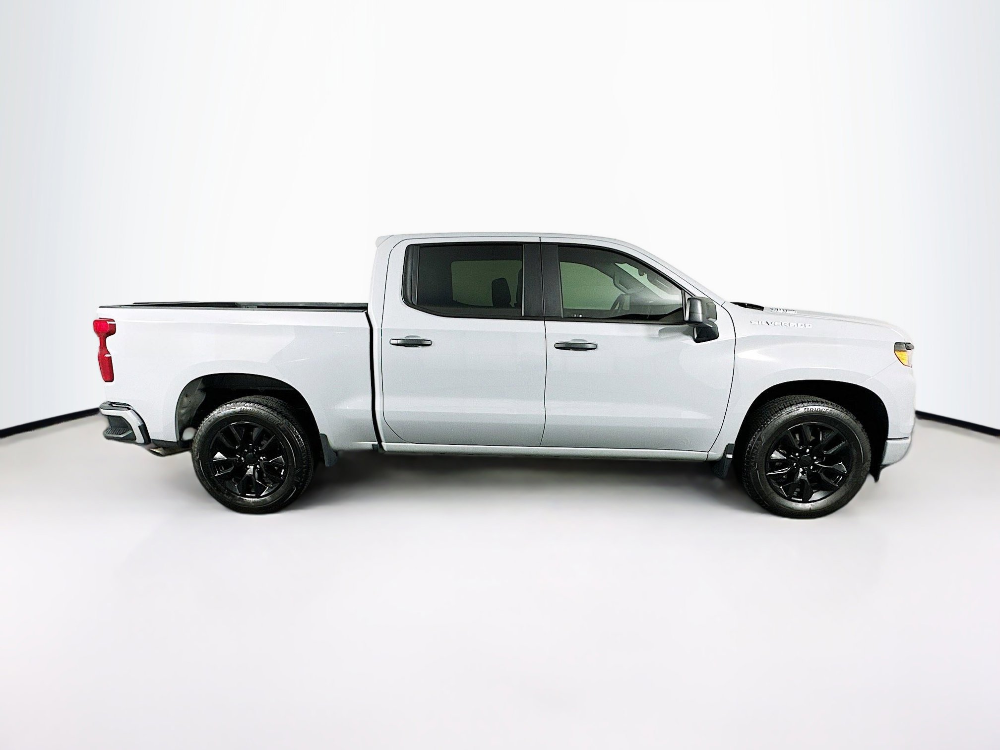 Used 2025 Chevrolet Silverado 1500 Custom image 10