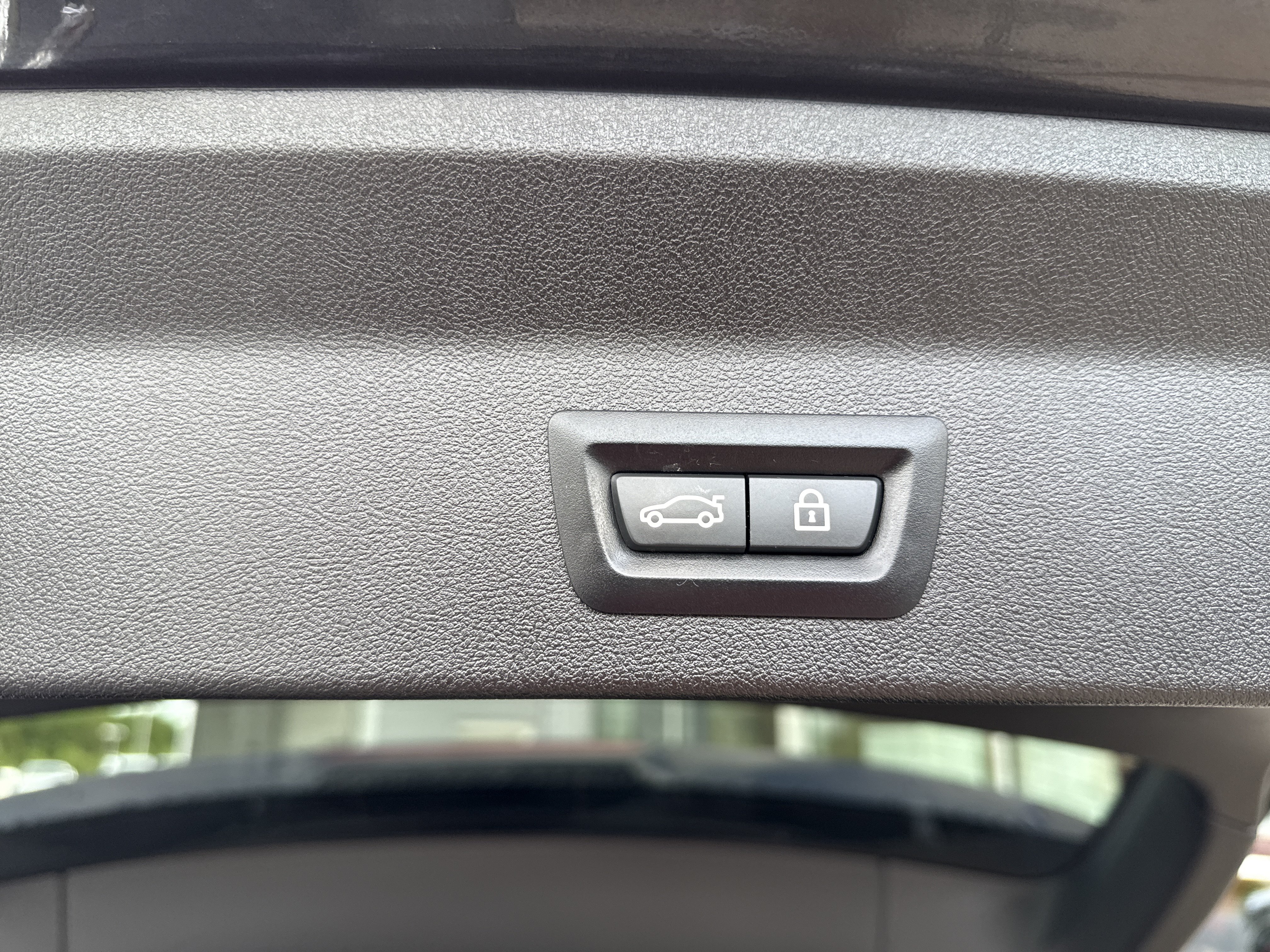 Used 2019 BMW X3 sDrive30i w/ Convenience Package RWD image 11