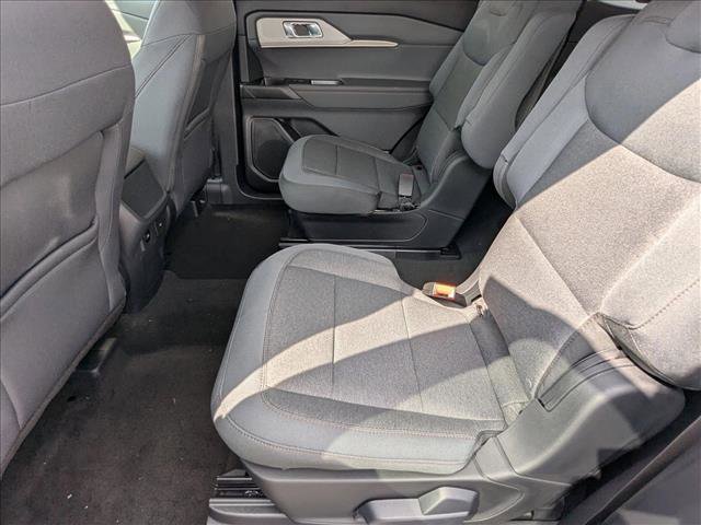 New 2025 Ford Explorer Active image 15