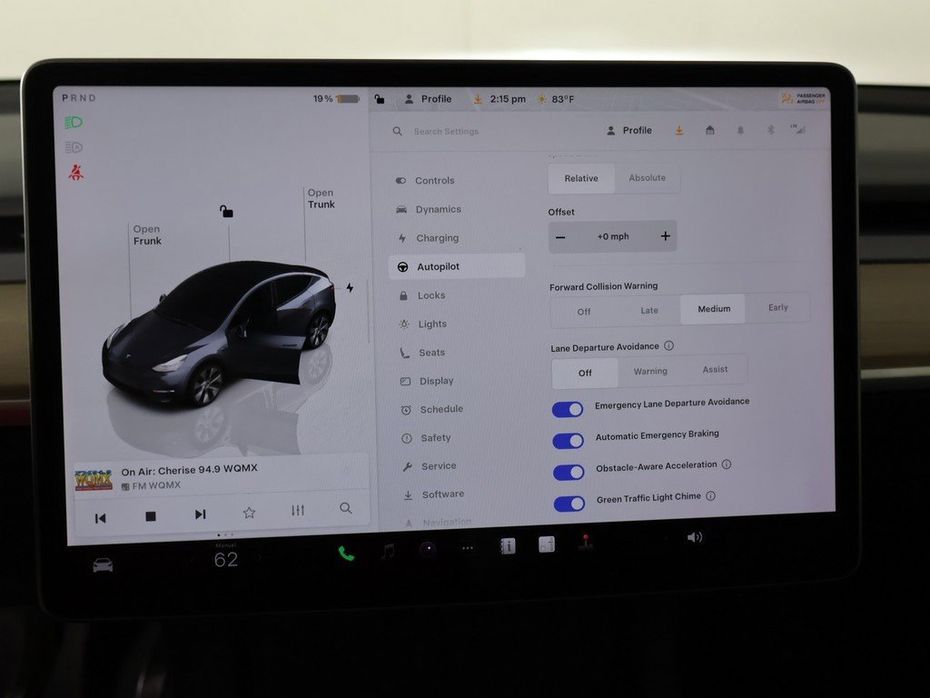 Used 2023 Tesla Model Y Long Range image 45