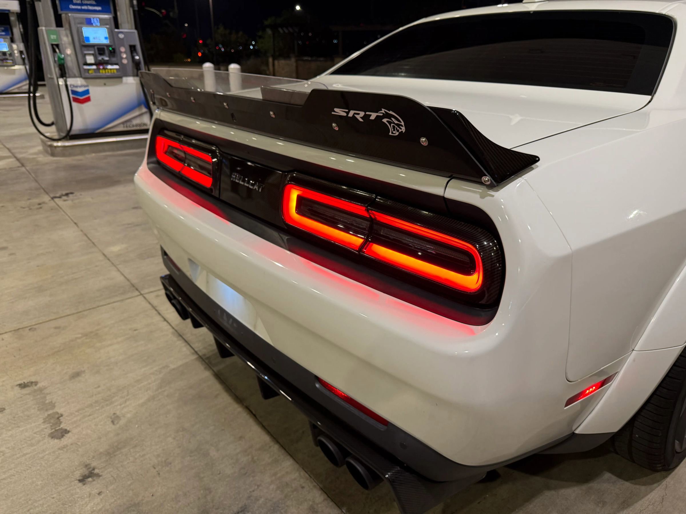 Used 2019 Dodge Challenger SRT Hellcat w/ Widebody Package image 15