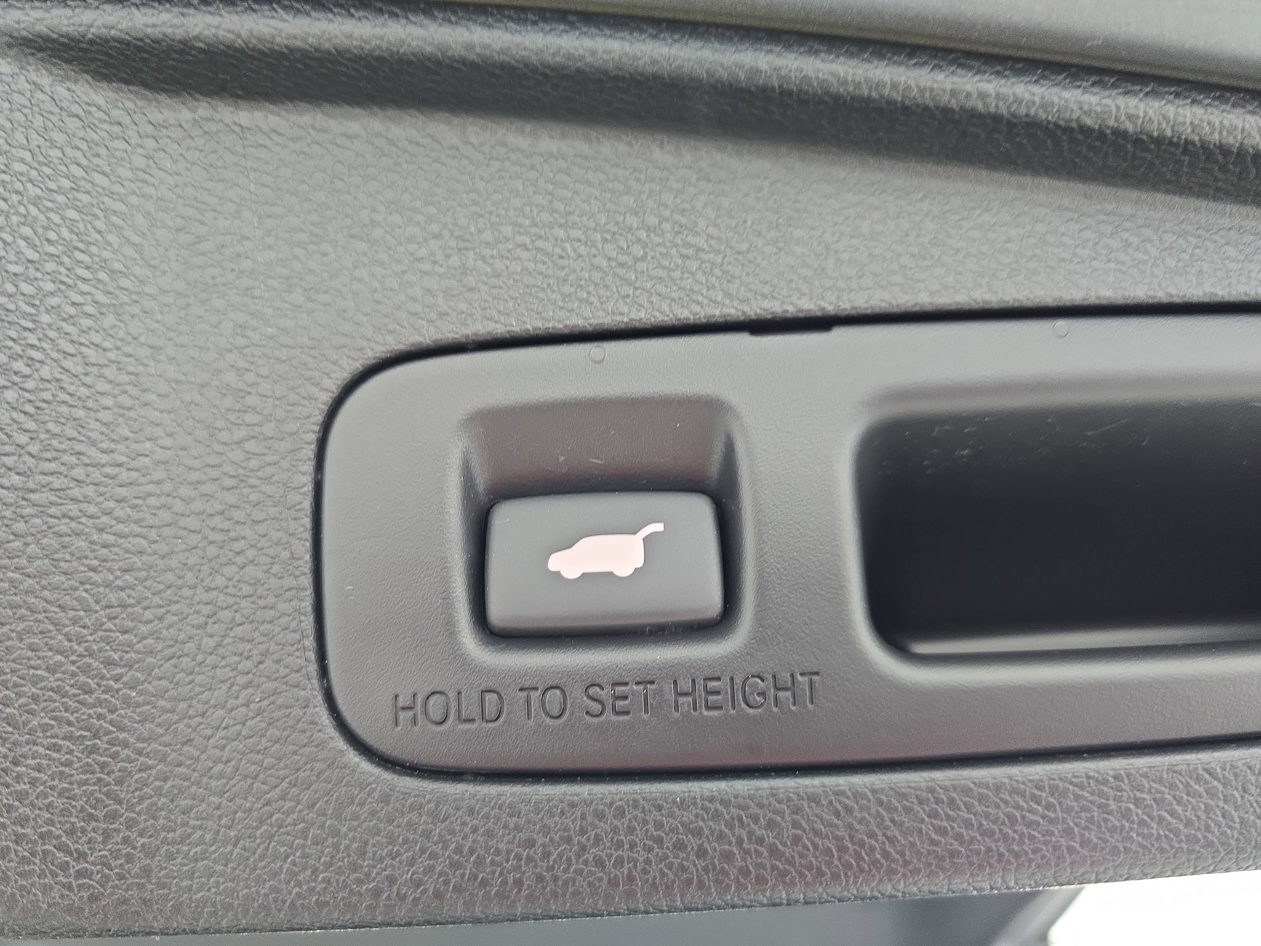 Used 2020 Honda CR-V Touring image 13