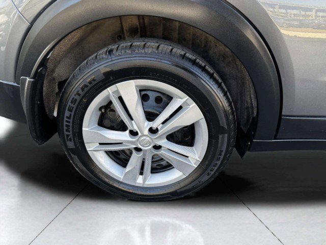 Used 2020 Nissan Kicks S image 51