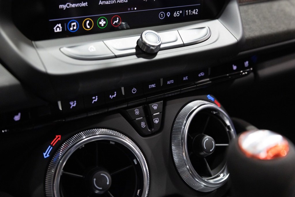 Used 2022 Chevrolet Camaro ZL1 image 41