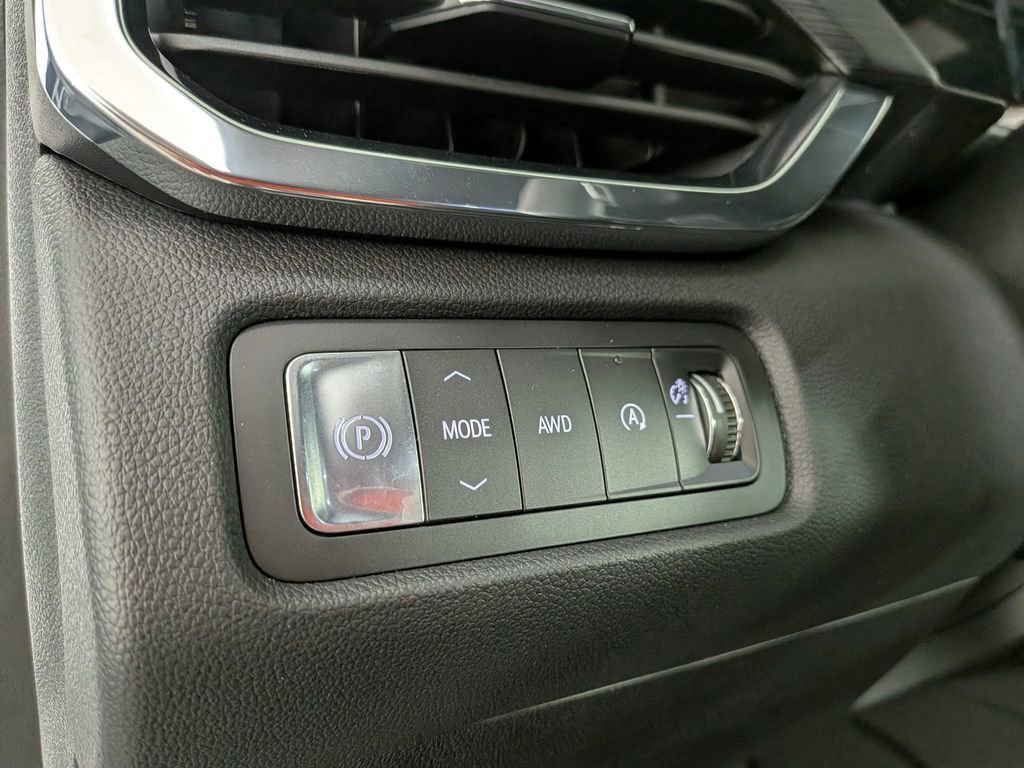 New 2026 GMC Acadia Elevation image 18