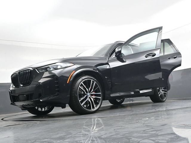 New 2026 BMW X5 xDrive40i w/ M Sport Package AWD/4WD image 45
