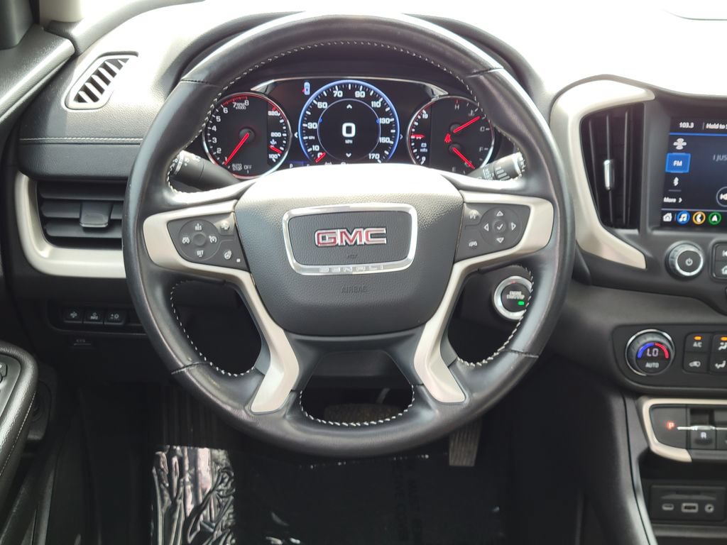 Used 2022 GMC Terrain Denali w/ Denali Premium Package AWD/4WD image 29
