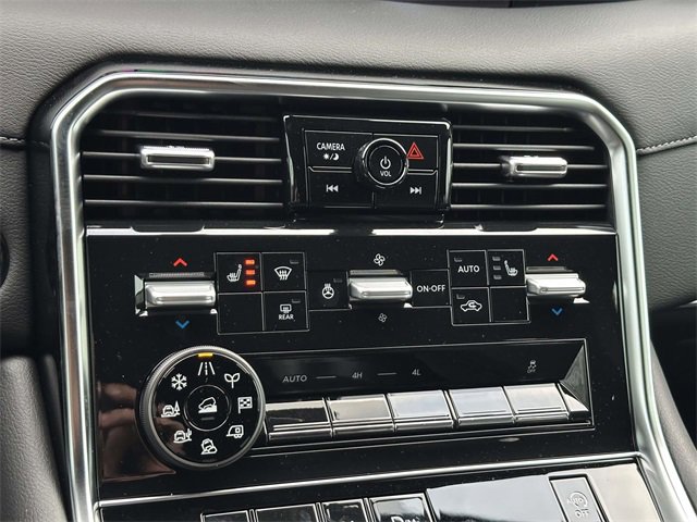 New 2025 Nissan Armada SL w/ Convenience Package image 21