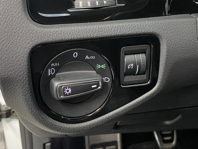 Used 2019 Volkswagen GTI Rabbit Edition FWD image 22
