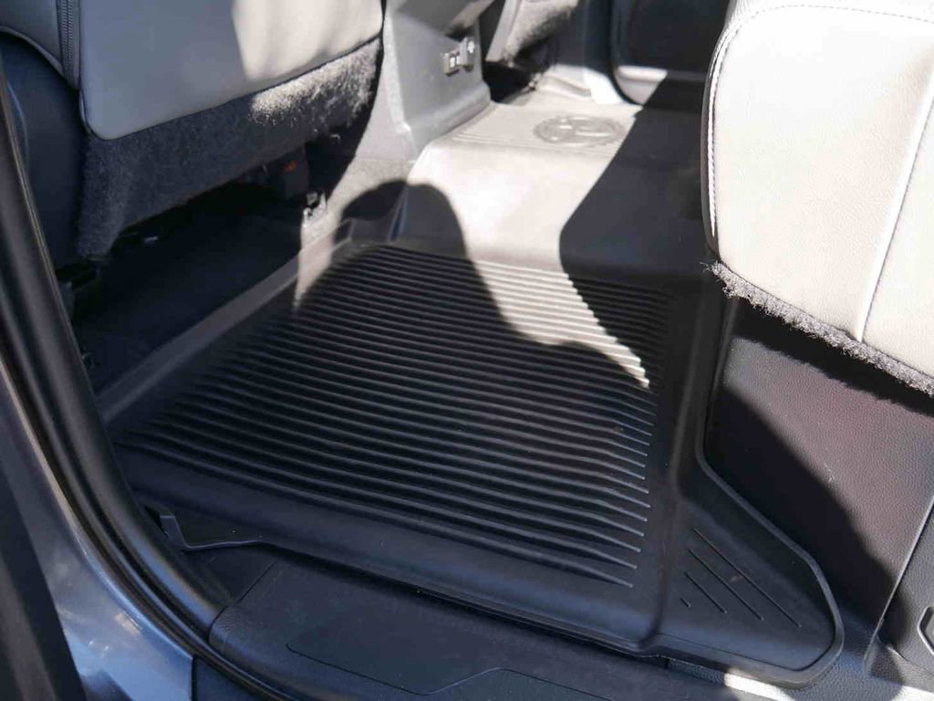 Used 2022 Toyota Tundra Limited image 16