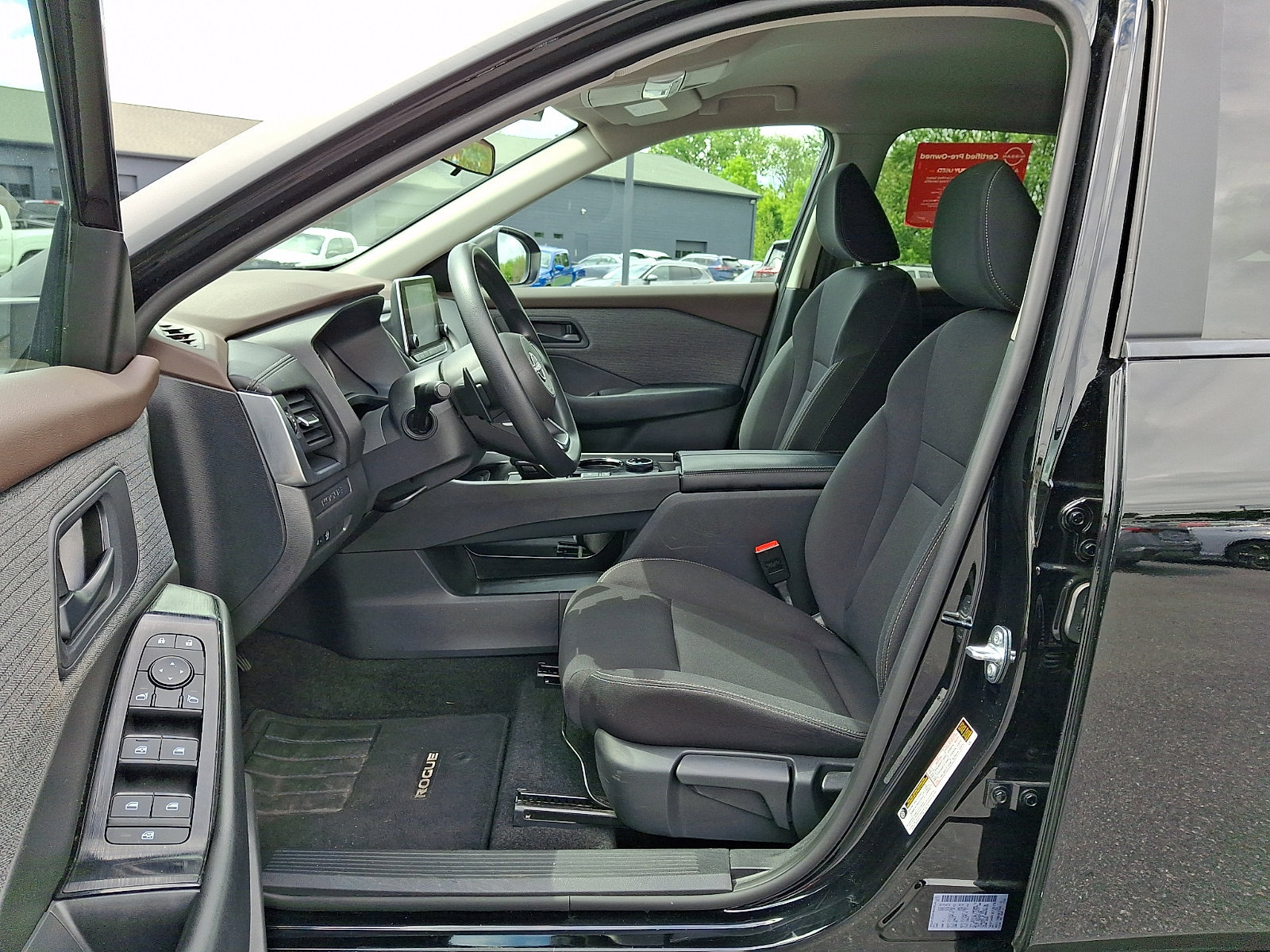 Certified 2023 Nissan Rogue S AWD/4WD image 14